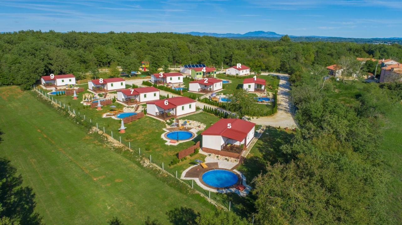 Holiday Park Village Jelovci Kringa Exteriör bild