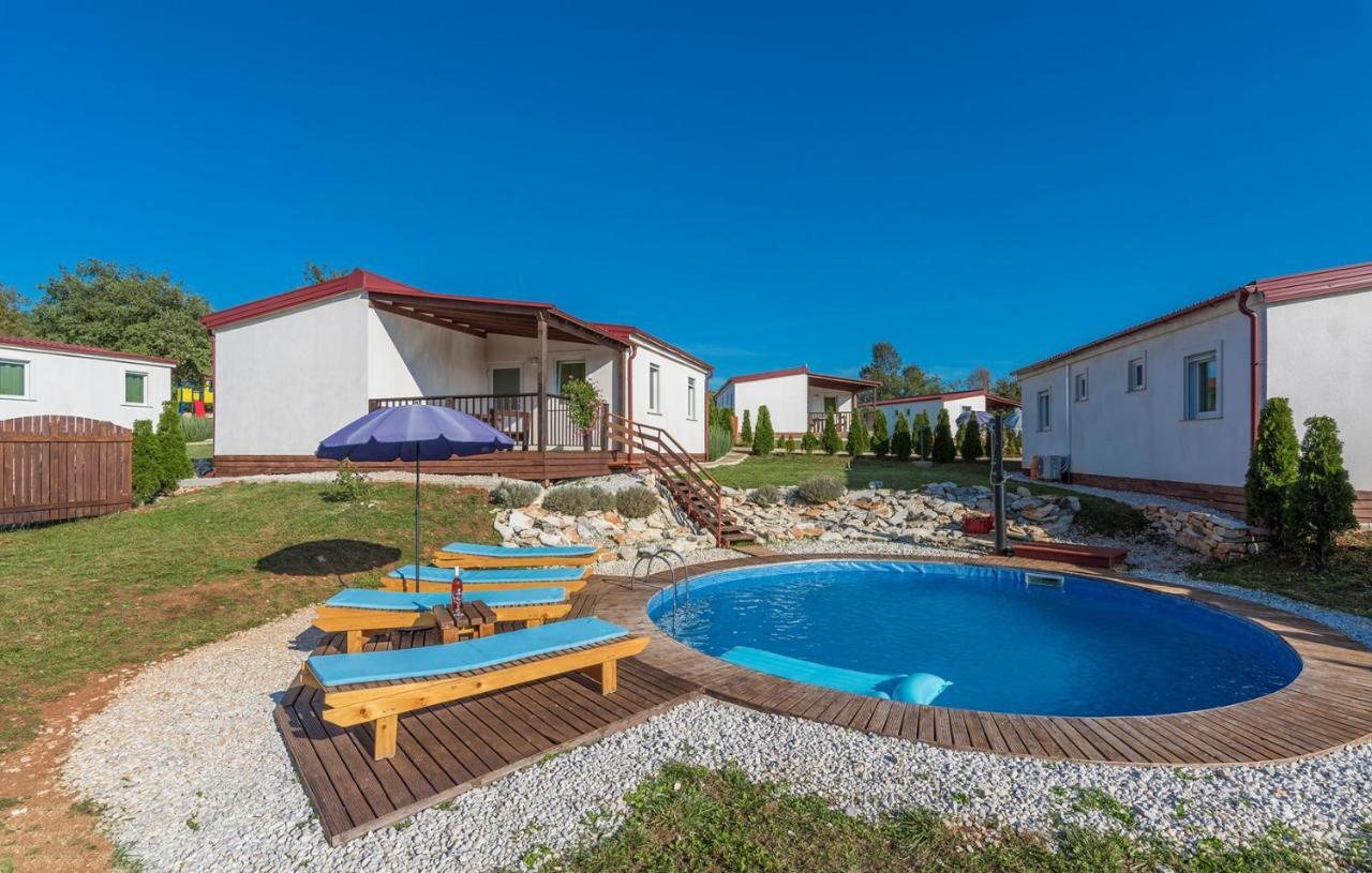 Holiday Park Village Jelovci Kringa Exteriör bild