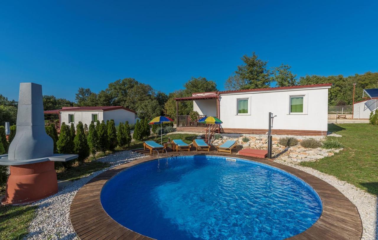Holiday Park Village Jelovci Kringa Exteriör bild